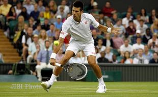 TURNAMEN WIMBLEDON: Djokovic Melenggang ke Babak Ketiga