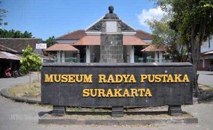 DANA HIBAH SOLO : Museum Radya Pustaka Tutup, Kisah Ironi dari Kota Budaya