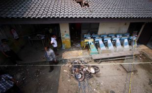 BENDA MISTERIUS Jatuh dari Langit di Balaraja Tangerang