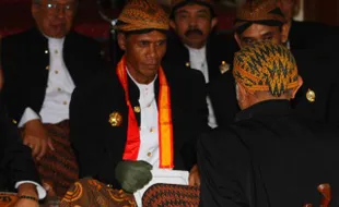  HERCULES ROZARIO MARSHAL DAPAT GELAR DARI KERATON