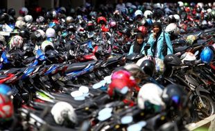   PEMUTIHAN PAJAK: 165.588 Pemilik Kendaraan Bermotor Nunggak Pajak