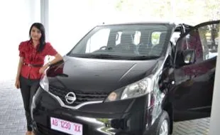 NISSAN EVALIA Laris Manis di Jogja