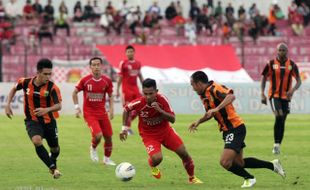 PERSIBA MENANG 2-1 ATAS PERSIBO