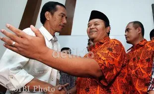 PILGUB DKI: Pengamat Katakan Pertemuan Jokowi dengan Hidayat Canggih!