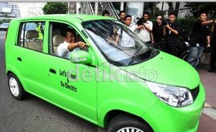 MOBIL LISTRIK: Dahlan Iskan Siap Ngantor Naik Mobil Listrik