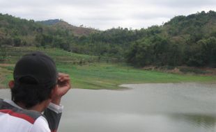 AIR WADUK SONGPUTRI MENYUSUT