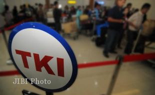   TKI VIA BANDARA ADI SOEMARMO Terus Menyusut