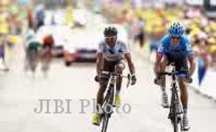 TOUR DE FRANCE: Millar Menangi Etape 12, Wiggins Masih Pakai Yellow Jersey