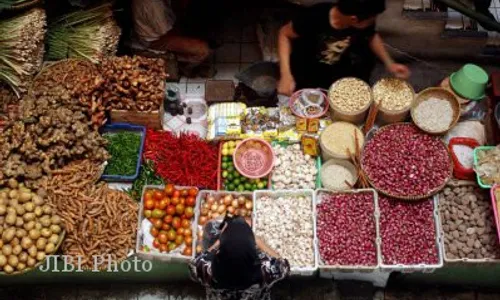 HARGA KEBUTUHAN URUNG NAIK Karena Permintaan Stabil