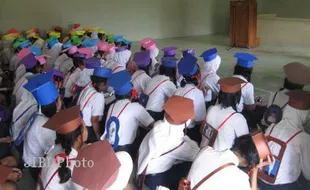 12 SMP & 1 SMK Kekurangan Siswa