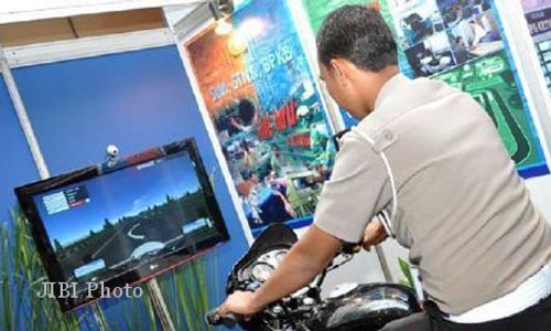 SIMULATOR SIM: Kompolnas Sarankan Kasus Simulator SIM Ditangani KPK