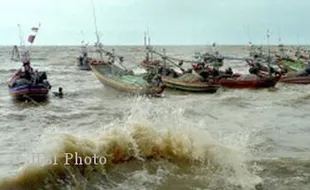 CUACA BURUK: Ribuan Nelayan Pantura Paceklik Ikan