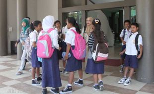 PERKELAHIAN PELAJAR: Waduuuh, Gara-Gara Tak Terima Ditegur, Pelajar SMP Keroyok Kakak Kelas!