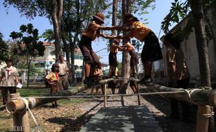 PERMAINAN KETANGKASAN