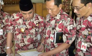 PNS BOLOS: Bupati Siap Acak Jadwal Sidak