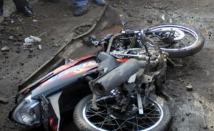 KECELAKAAN BANTUL : Tak Kuasai Medan, Pengendara Motor Ini Terperosok Ke Sungai