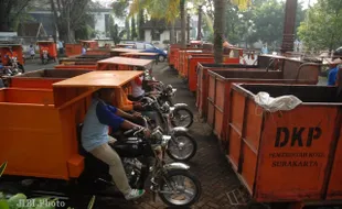 Gerogoti Anggaran, DPRD Usulkan Gerobak Sampah Dihapus