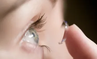 Jangan Sembarangan Memilih Contact Lens