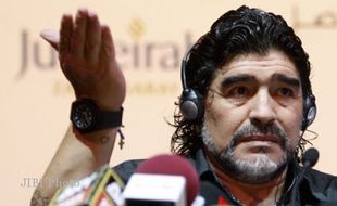 KISAH TRAGIS : Video Maradona Pukul Kekasih Beredar di Dunia Maya