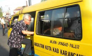 KENAIKAN HARGA BBM : Tarif Angkutan Umum Karanganyar Akan Dinaikkan