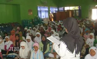  SMPN 2 WERU Gelar Pesantren Kilat