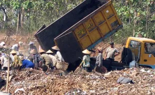  Pemkab Klaten Tambah Sarana Pengangkut Sampah