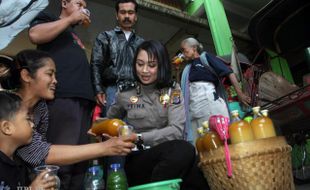 POLWAN JUAL JAMU