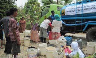 BENCANA KEKERINGAN : Pipa Jaringan Dipotong, Distribusi Air Bersih Terganggu