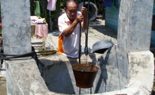 AIR SUMUR KERUH & BERBAU