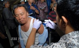 Vaksin Meningitis Langka, DPR Minta Pemerintah Tak Lempar Tanggung Jawab