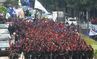 HARI BURUH 2014 : Pemerintah Diimbau Antisipasi Mayday