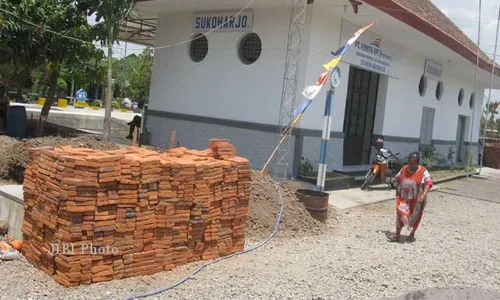 Stasiun Sukoharjo pun Ikut Kena Sentuhan Perbaikan