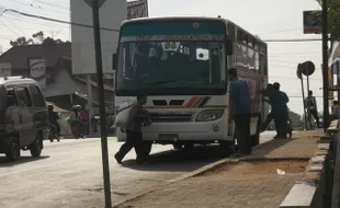 LIBUR AKHIR TAHUN : Wisatawan Melonjak, Jogja Kekurangan Kantong Parkir Bus