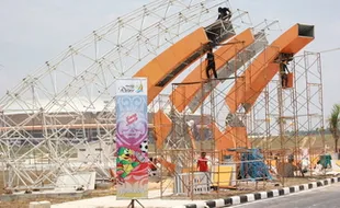 STADION UTAMA PON RIAU BELUM JADI