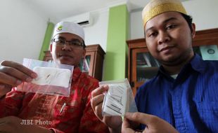 PENYAKIT ANEH: Dirukiah, Jarum Keluar dari Kepala Supiyati