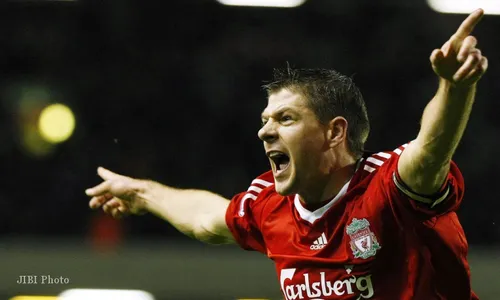 LIGA PREMIER 2013/2014 : Gerrard Butuh Satu Gol Lagi untuk Genapi Koleksi 100 Gol