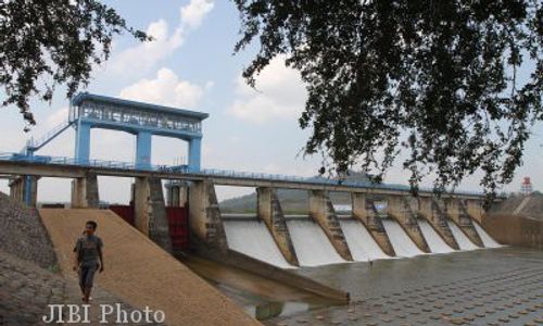 PENUTUPAN SALURAN IRIGASI : Dam Colo Ditutup, P3A Ingin Perbaikan Menyeluruh