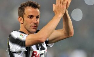   Sidney FC Gencar Dekati Del Piero