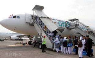 HAJI 2012: Tahun Ini, Penerbangan Haji dari Solo Transit di Padang