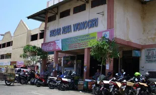  PASAR KOTA WONOGIRI: 507 Pedagang Terancam Kehilangan Hak