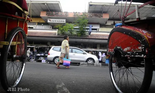 REVITALISASI PASAR KLEWER: Pedagang Belum Tahu Tarikan Iuran