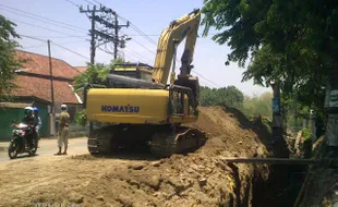 PEMBANGUNAN SALURAN DRAINASE TERTUTUP