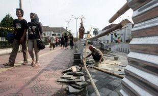 INFRASTRUKTUR JOGJA : Penggantian Trotoar Terkendala Teknis