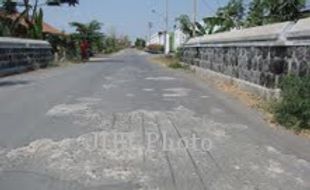 Baru 2 Tahun Direhab, Jembatan Kali Apit Mulai Rusak