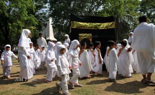 LATIHAN MANASIK HAJI