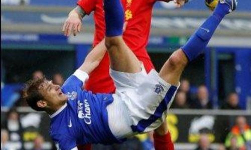 Sengit, Derby Merseyside Berakhir Sama Kuat