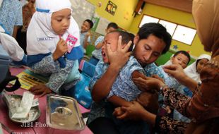 IMUNISASI MEASLESS RUBELLA : 30 Sekolah Swasta Keagamaan di Sleman Terima Sosialisasi