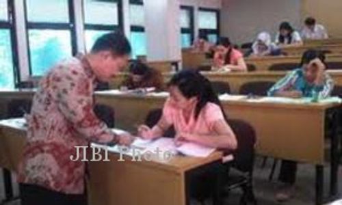 LOWONGAN CPNS 2012: Inilah Peserta yang Lulus TKD Kemenakertrans