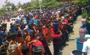  SMKN 2 Sukoharjo Pecahkan Rekor Cuci Tangan Pakai Sabun