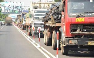 ARUS MUDIK LEBARAN 2016 : Banyak Tronton Nekat Masuk Kota Jogja